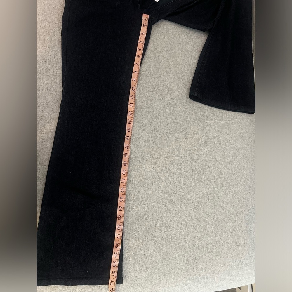 D. Jeans High Waist Flare | Size 6 | Dark Blue | NWT - Picture 6 of 8